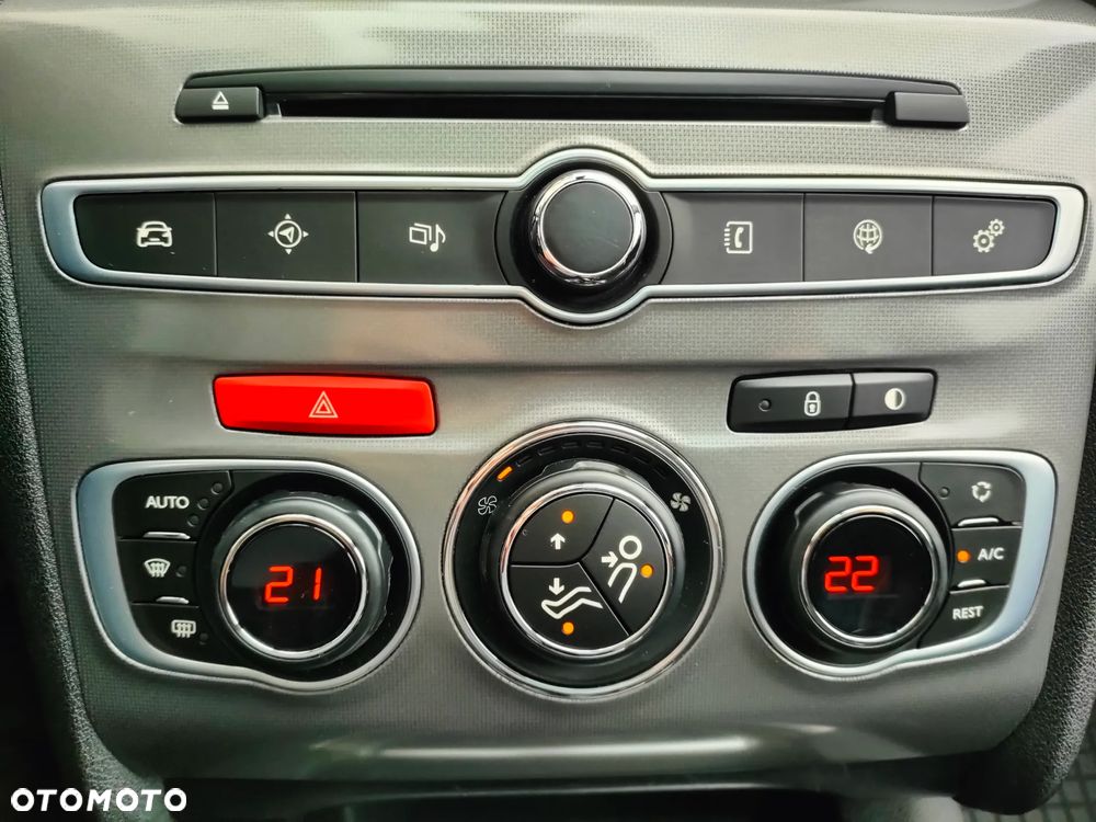 Citroën C4 2.0 HDi Exclusive - 30