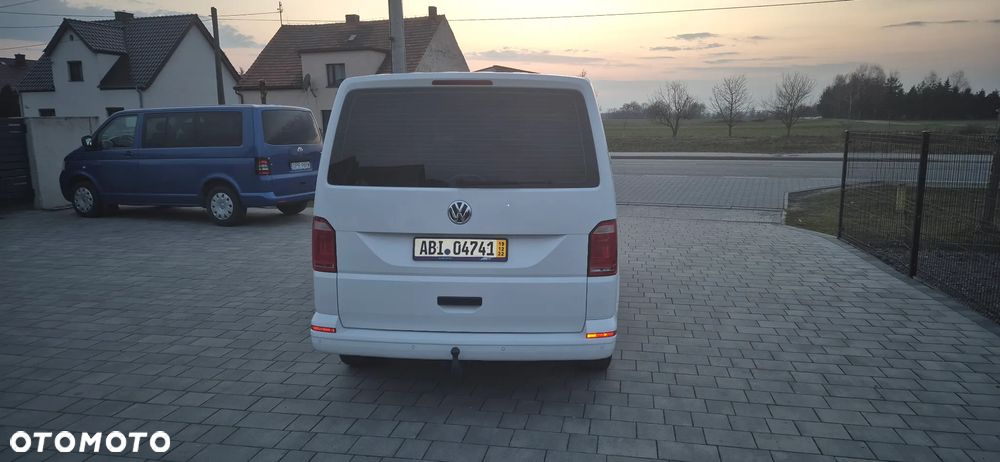 Volkswagen Transporter Kombi L1H1 DSG - 6