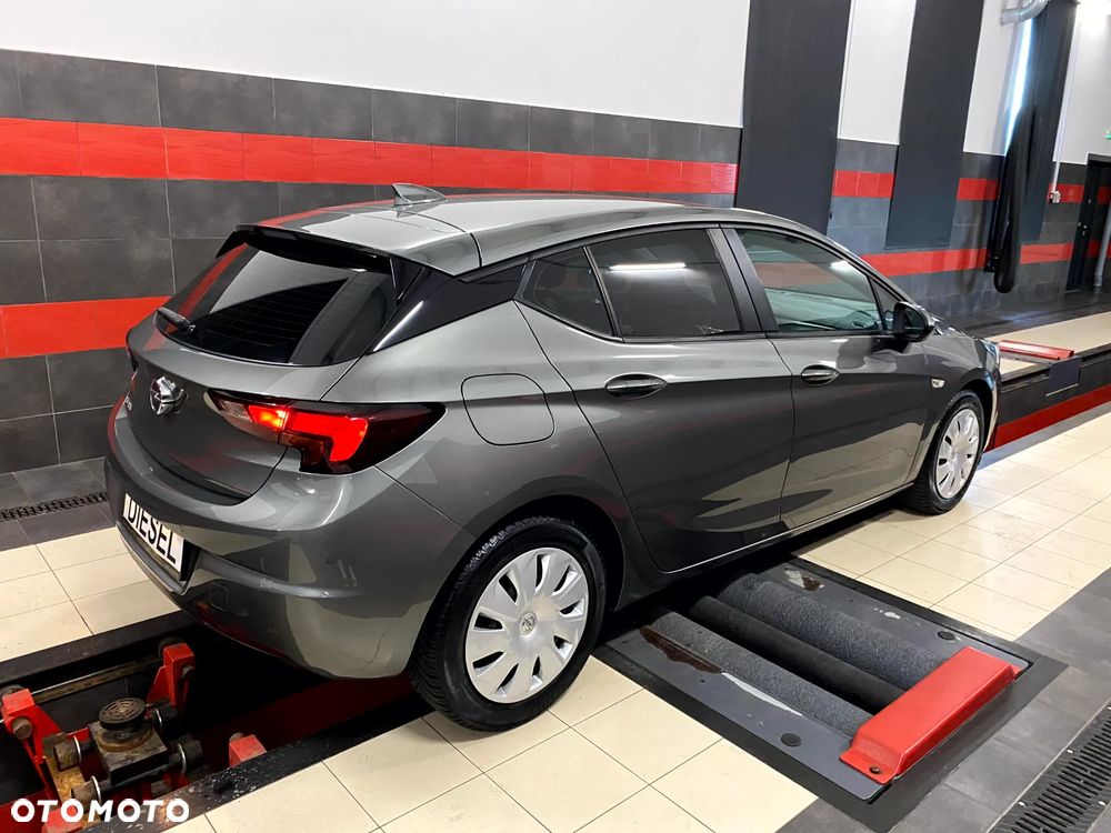 Opel Astra 1.6 D (CDTI) Start/Stop Innovation - 9