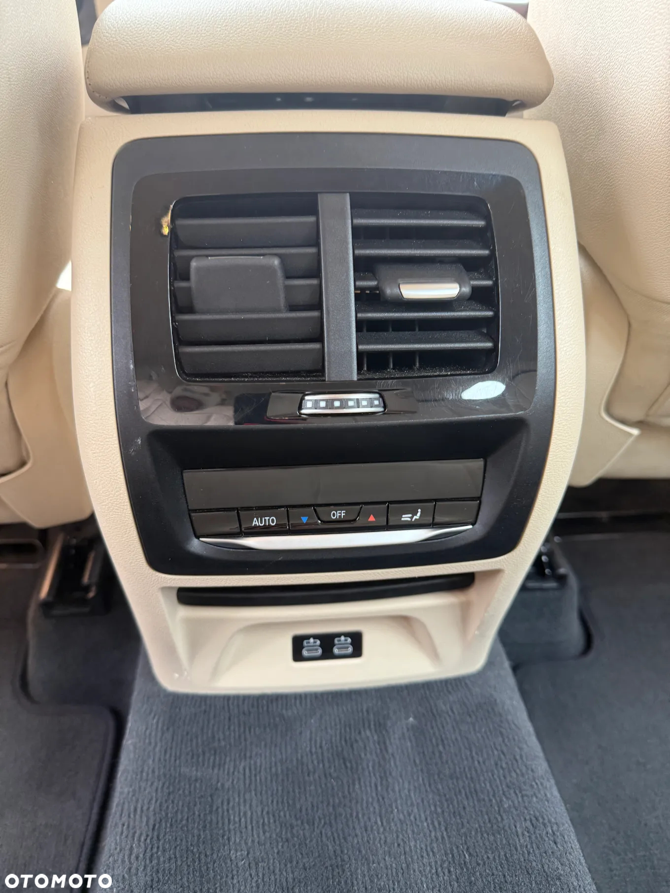BMW X3 xDrive20i Advantage - 26