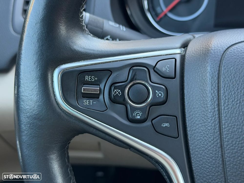 Opel Insignia Sports Tourer 2.0 CDTI ecoFLEXS&S Innovation - 13