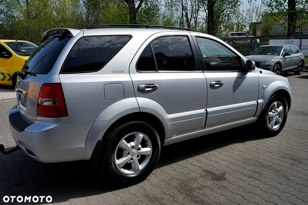 Kia Sorento - 10