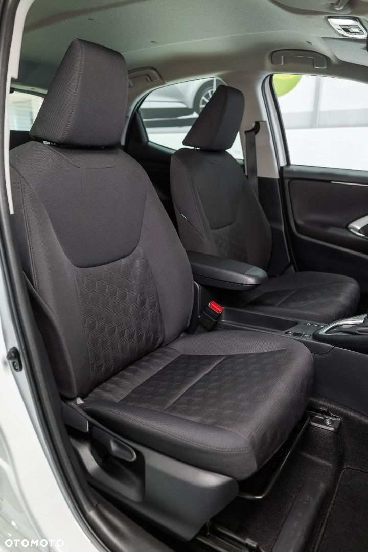 Toyota Yaris - 23
