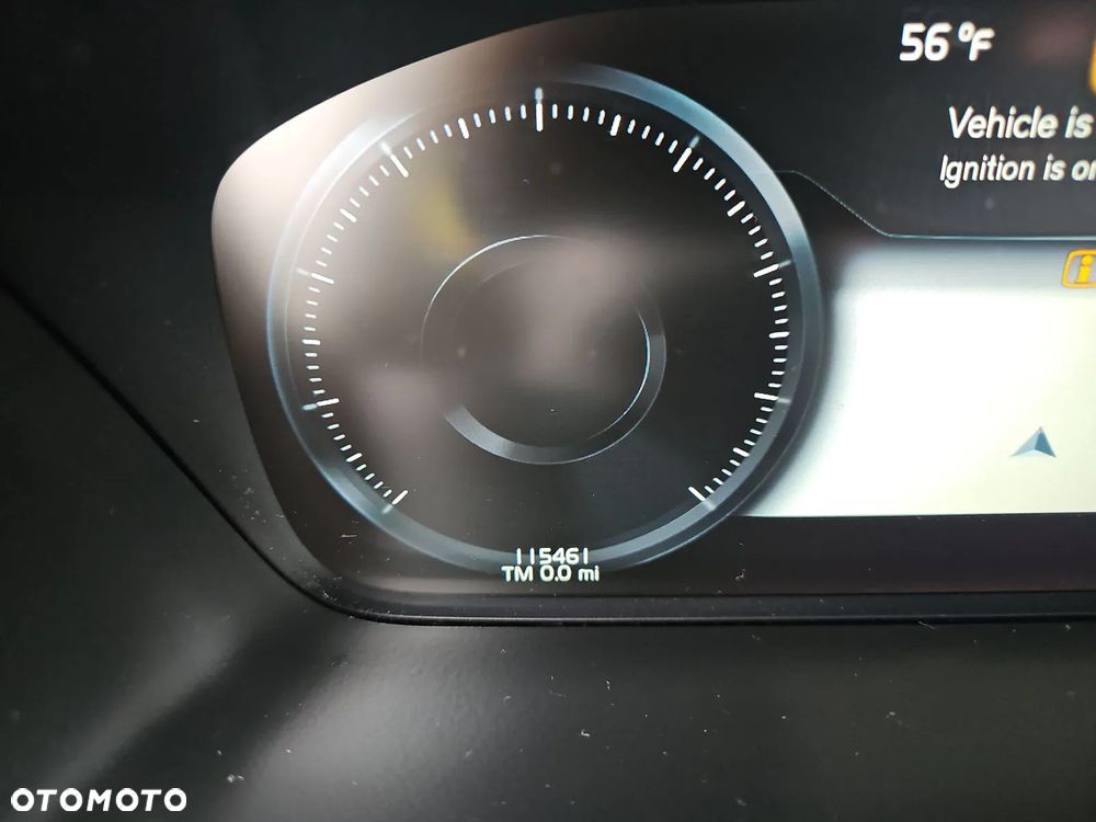 Volvo XC 90 T6 AWD R-Design 7os - 12