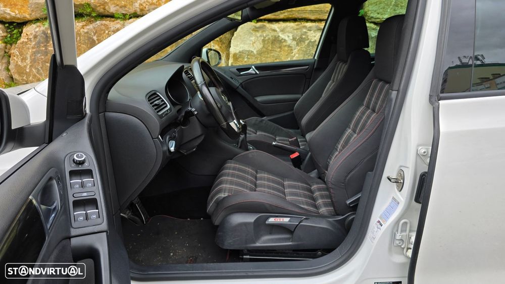 VW Golf 2.0 TSi GTI - 30