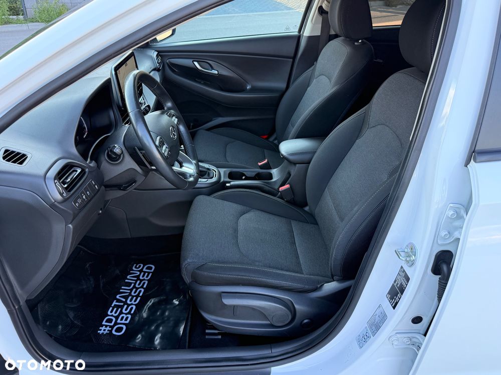 Hyundai i30 1.6 CRDI 48V-Hybrid DCT Prime - 21