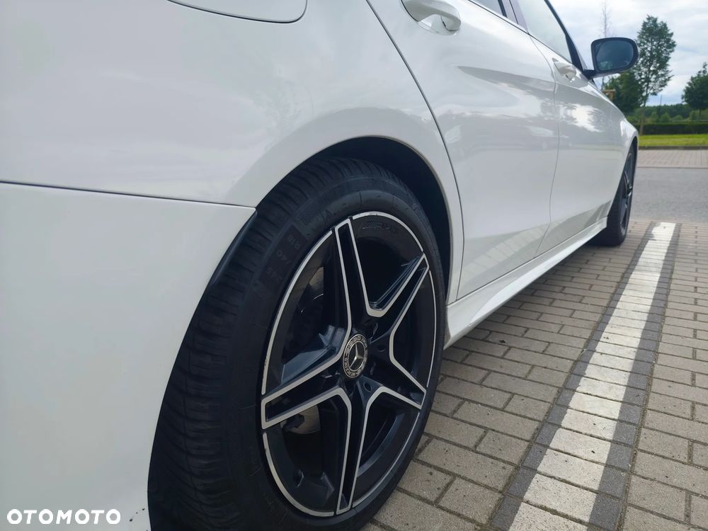 Mercedes-Benz Klasa C 300 d 9G-TRONIC AMG Line - 5