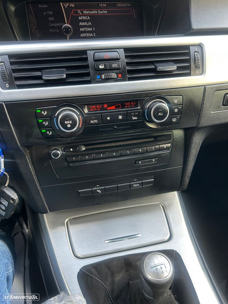 BMW 320 d Coupe - 13