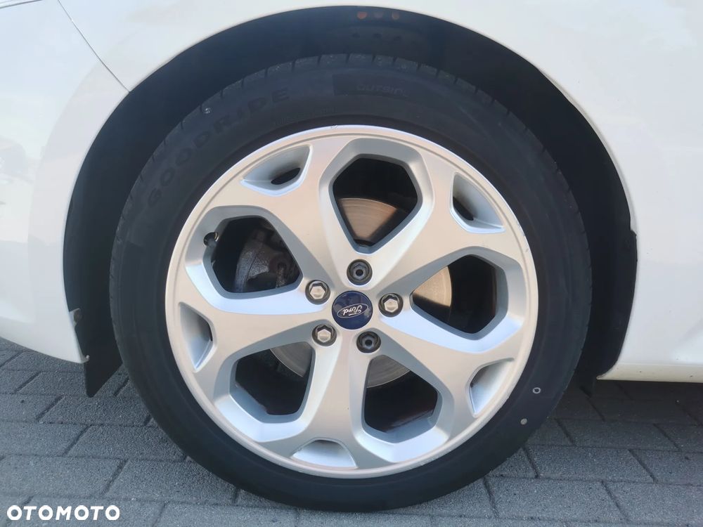 Ford Mondeo 2.2 TDCi Titanium X - 27
