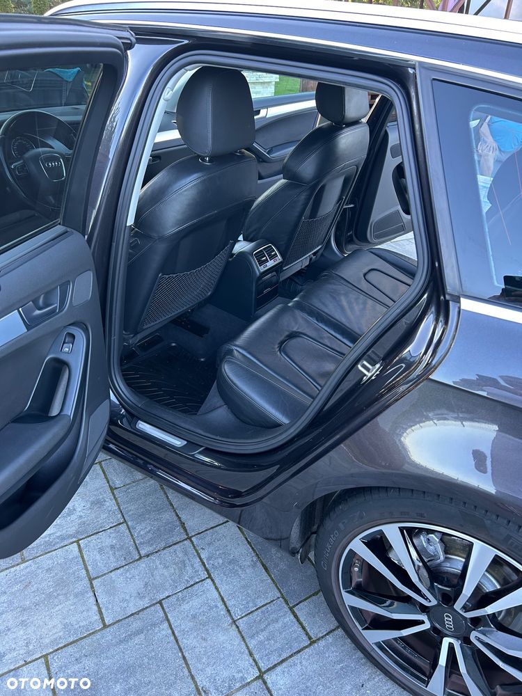 Audi A4 Avant - 9