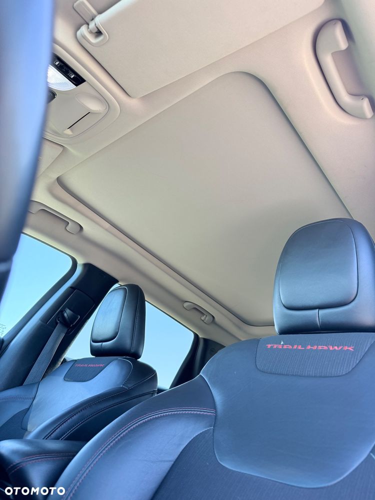 Jeep Cherokee 3.2 V6 Active Drive Lock Trailhawk - 39