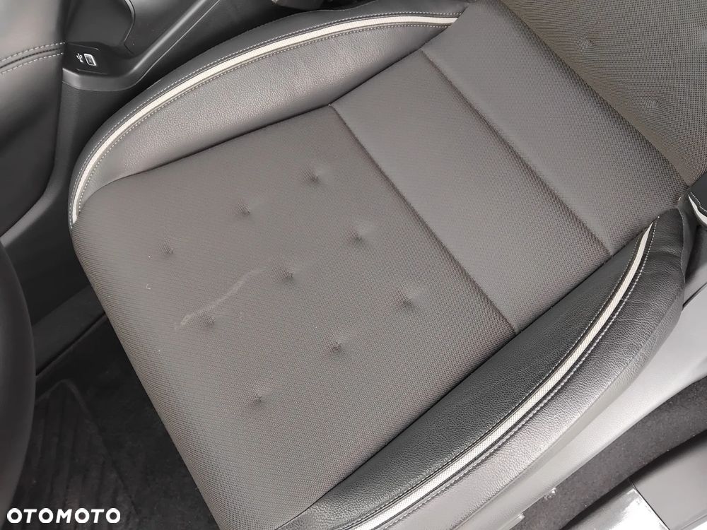 Honda ZR-V 2.0 i-MMD HEV Sport 2WD CVT - 14