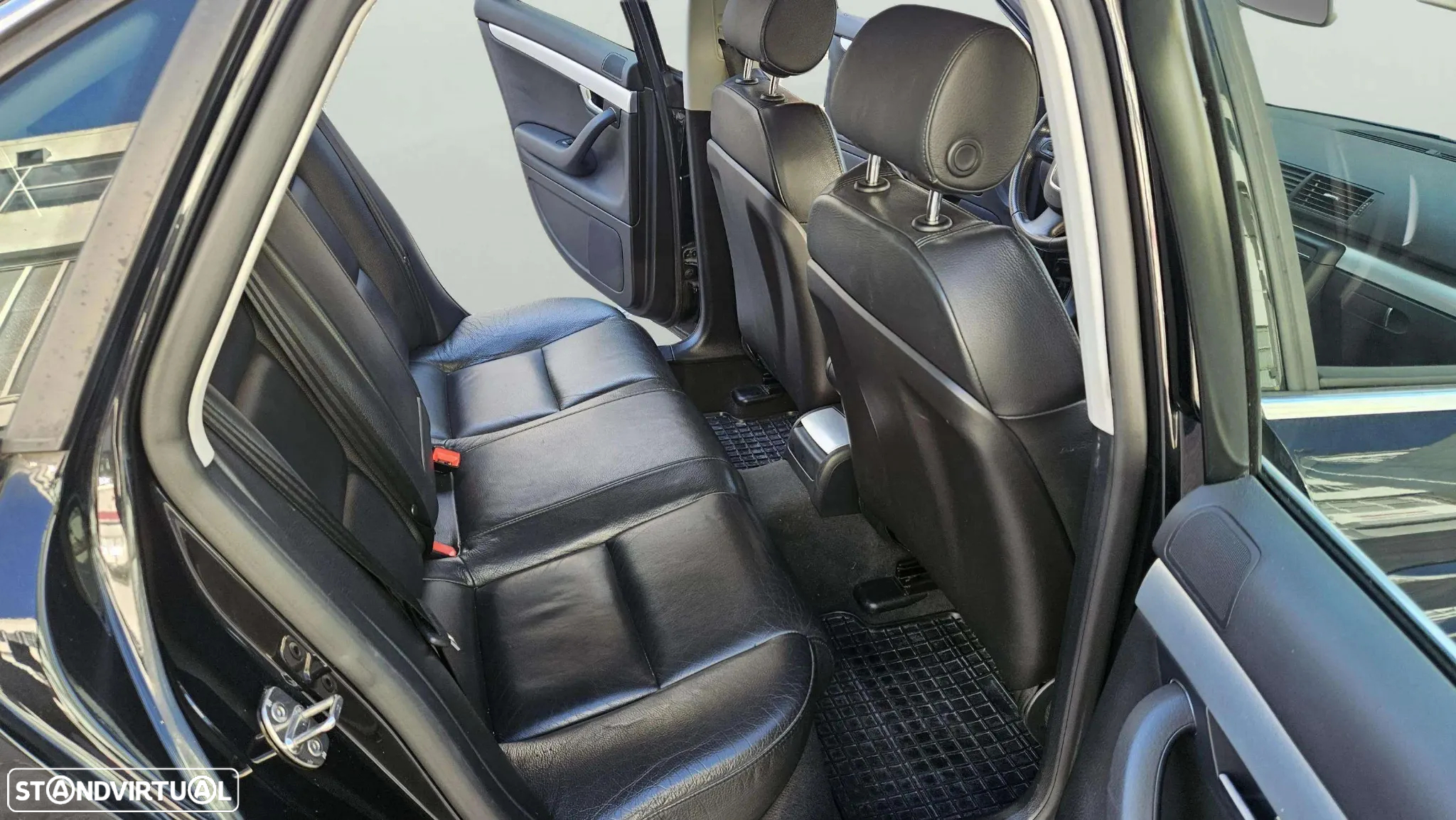 Audi A4 2.0 TDI quattro S Edition S-line - 13