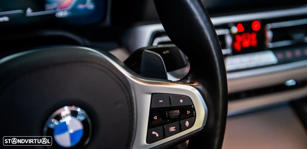 BMW 420 d xDrive Desportiva M Auto - 37