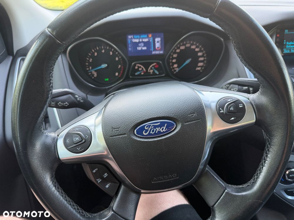 Ford Focus - 11