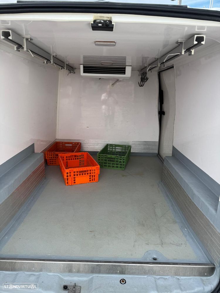 Ford Transit Custom - 8