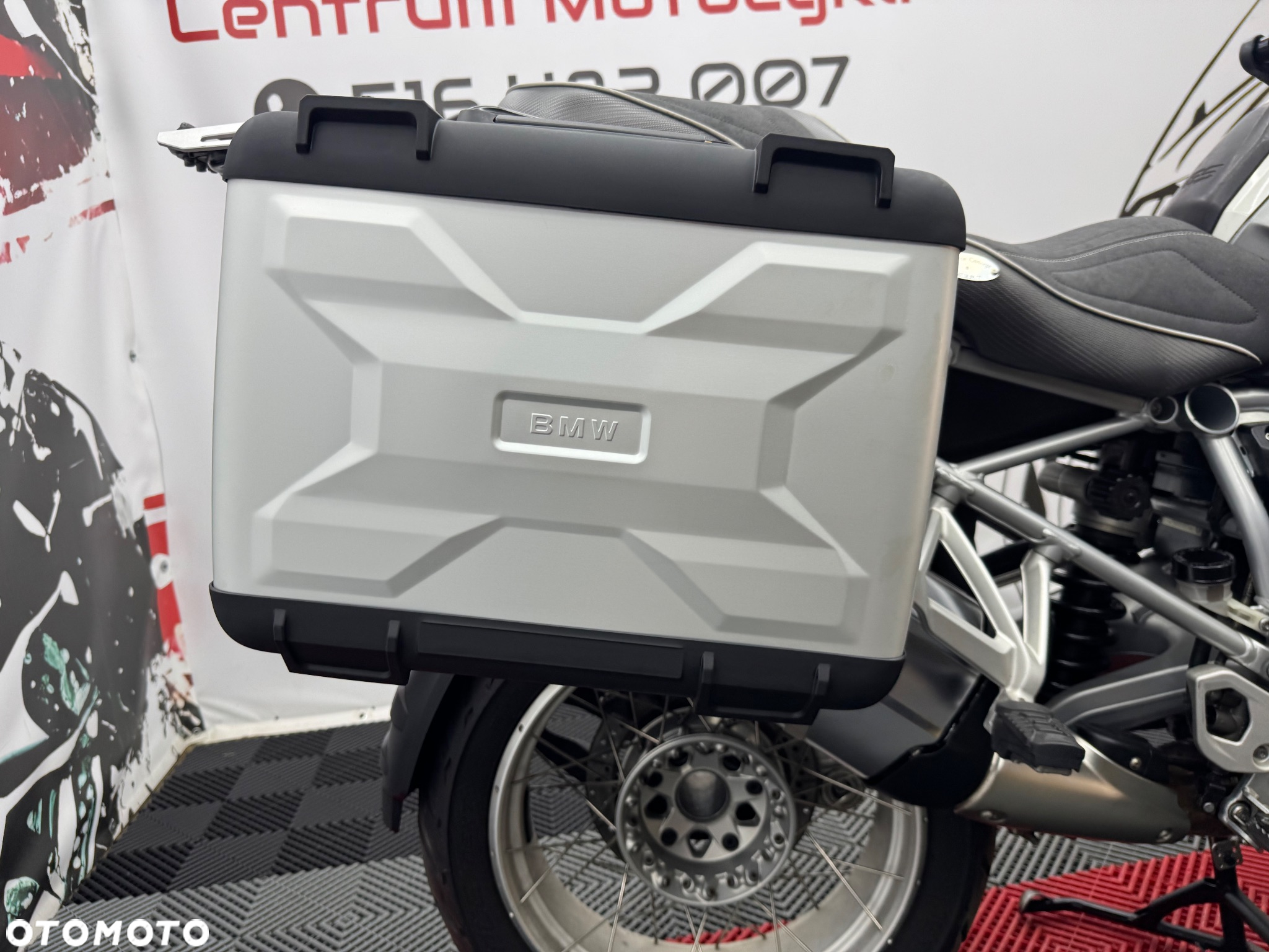 BMW R - 32