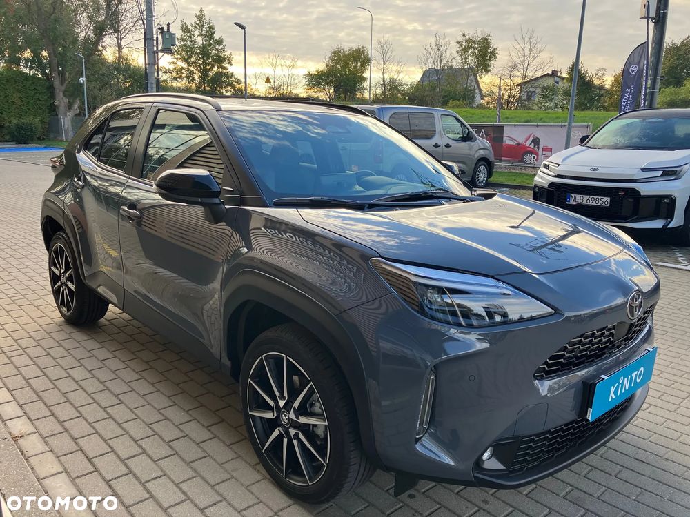 Toyota Yaris Cross Hybrid 1.5 GR Sport - 12