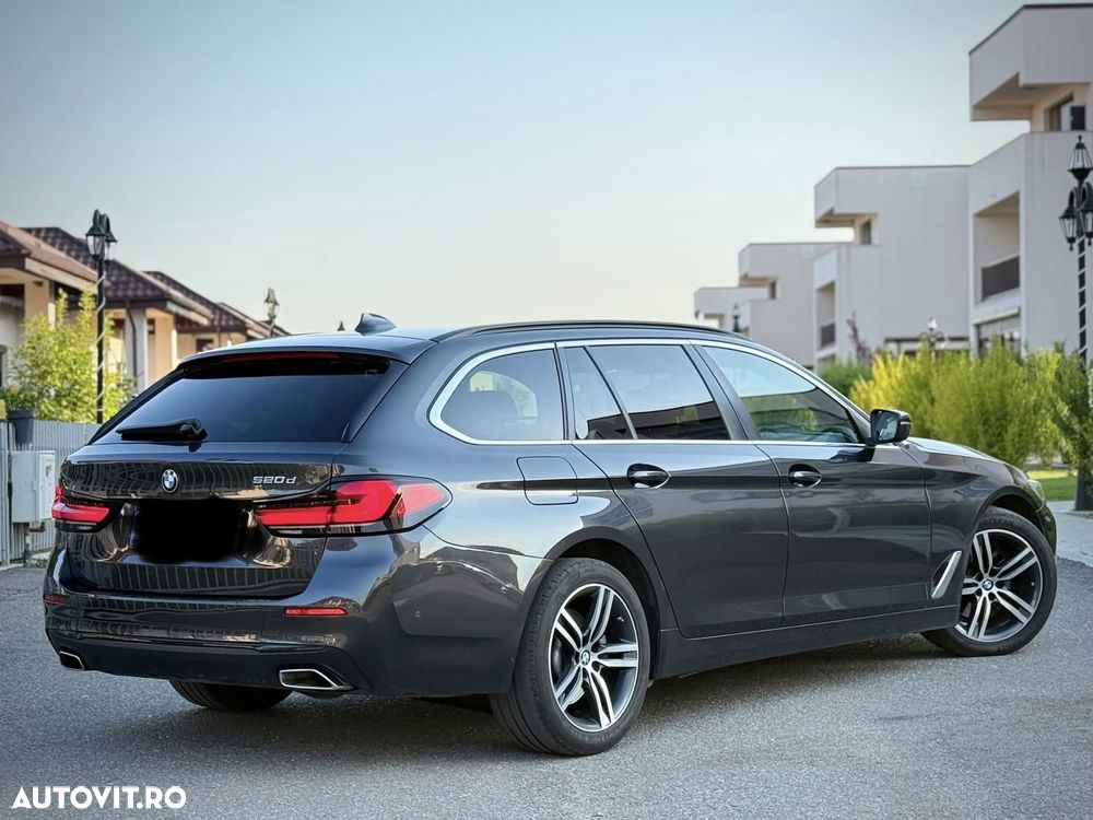 BMW Seria 5 520d Touring Aut. Luxury Line - 6