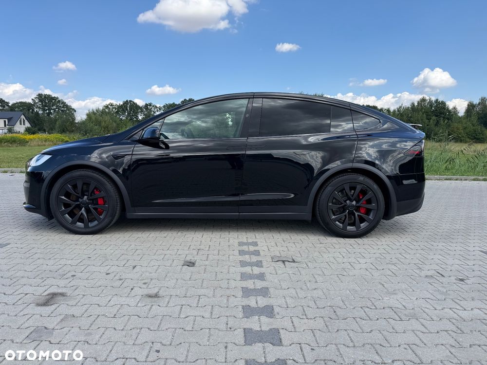 Tesla Model X Plaid - 2