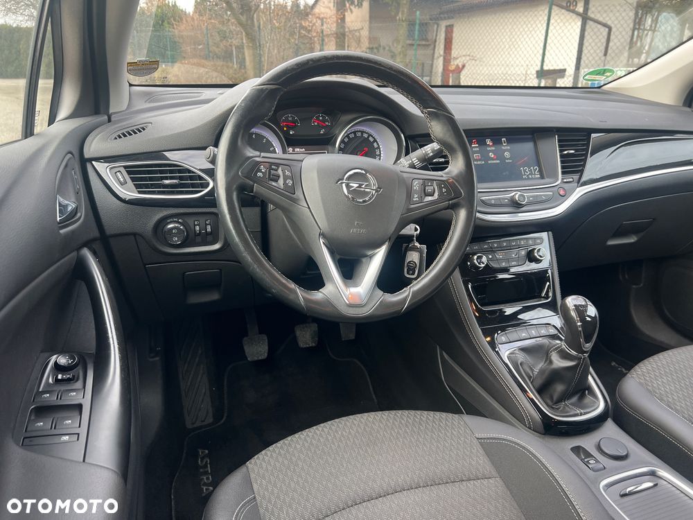 Opel Astra 1.4 Turbo Innovation - 12