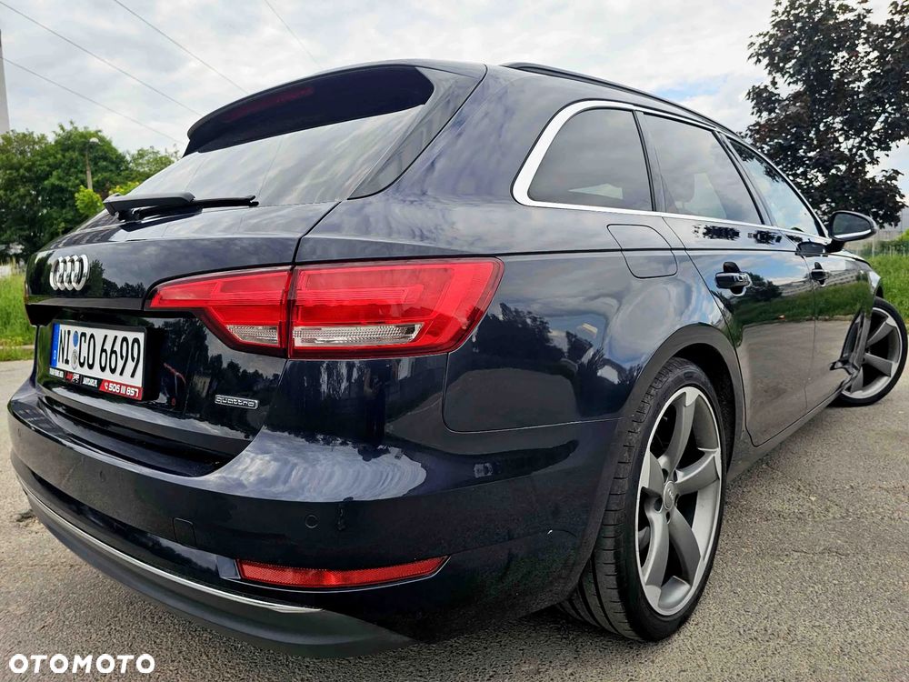 Audi A4 Avant 2.0 TDI DPF clean diesel quattro S tronic S line Sportpaket - 3