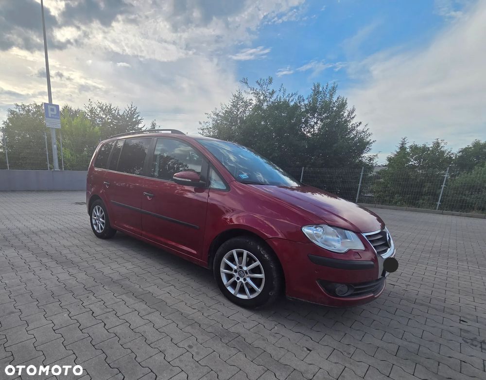 Volkswagen Touran 1.4 TSI Trendline - 1