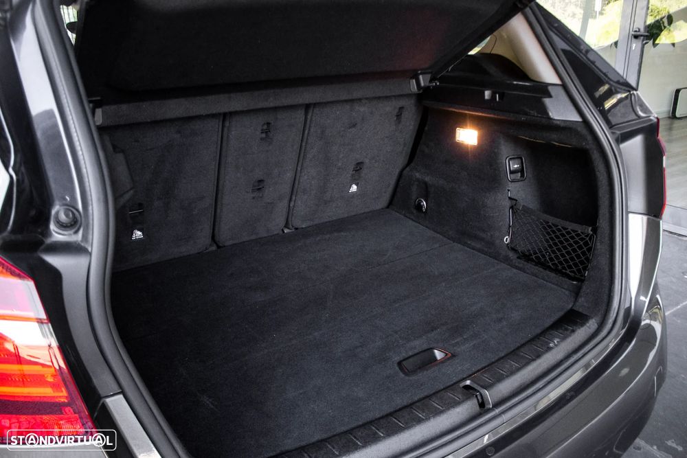 BMW 216 Active Tourer d Advantage - 30