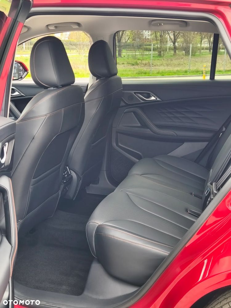 MG HS 1.5T PHEV Exclusive - 11