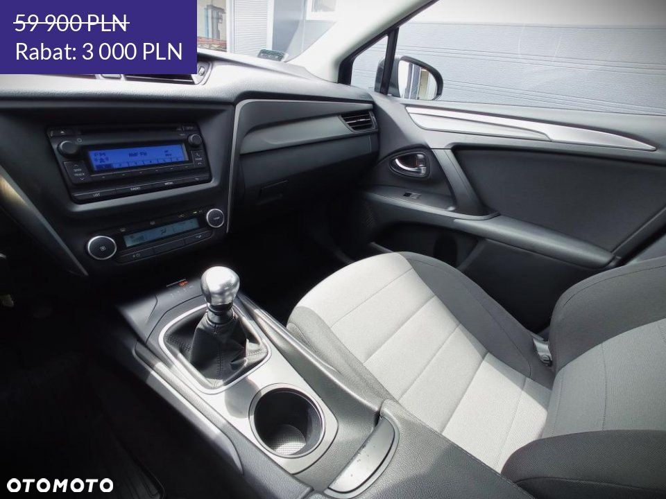Toyota Avensis - 25