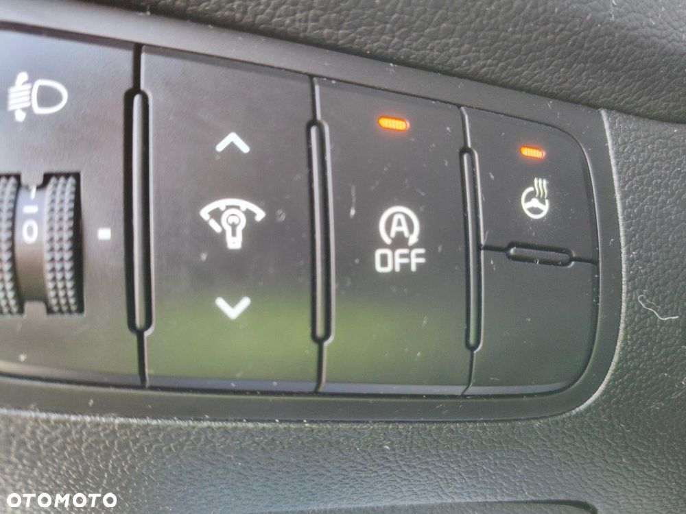 Kia Ceed 1.4 Smart Plus - 27