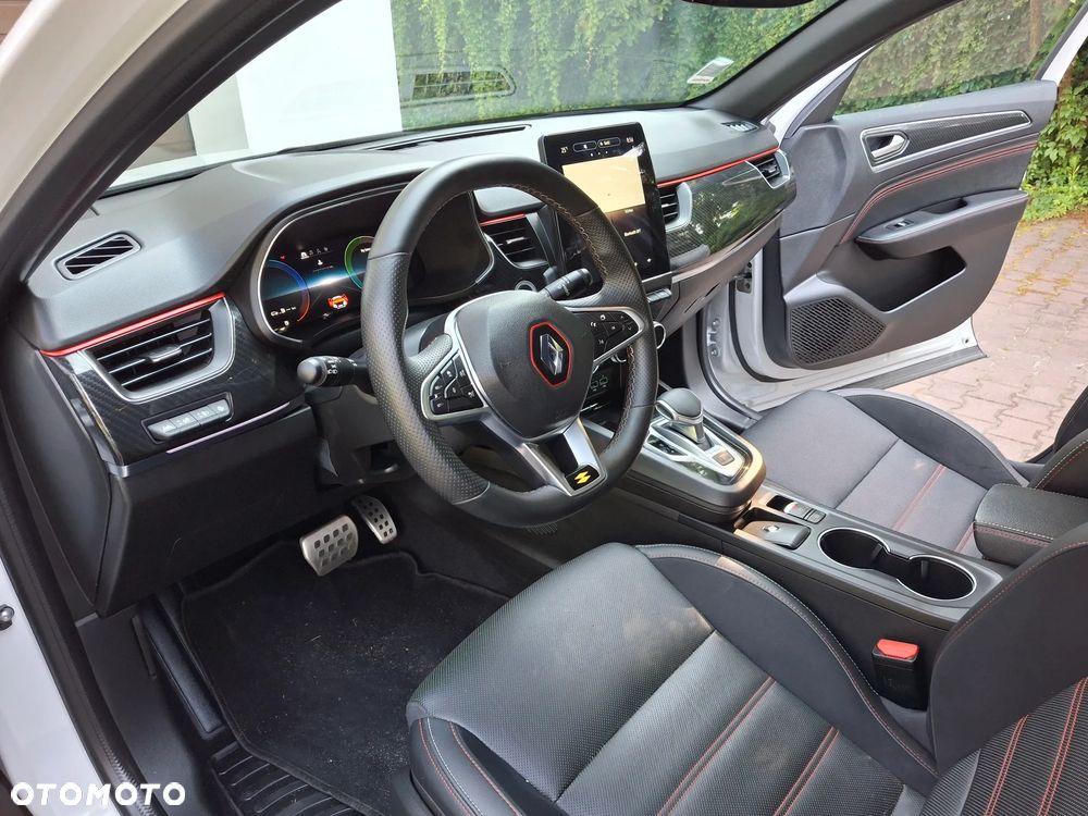 Renault Arkana 1.6 E-TECH R.S Line MMT - 15