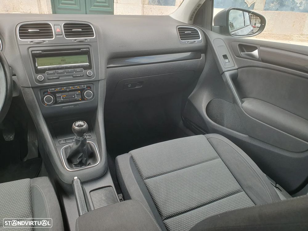 VW Golf 1.2 TSi Confortline BlueMotion - 23