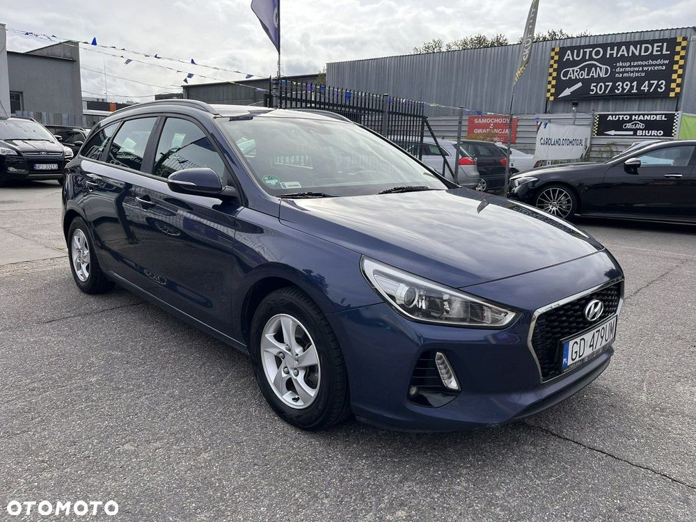 Hyundai i30 1.6 CRDi BlueDrive Go - 21