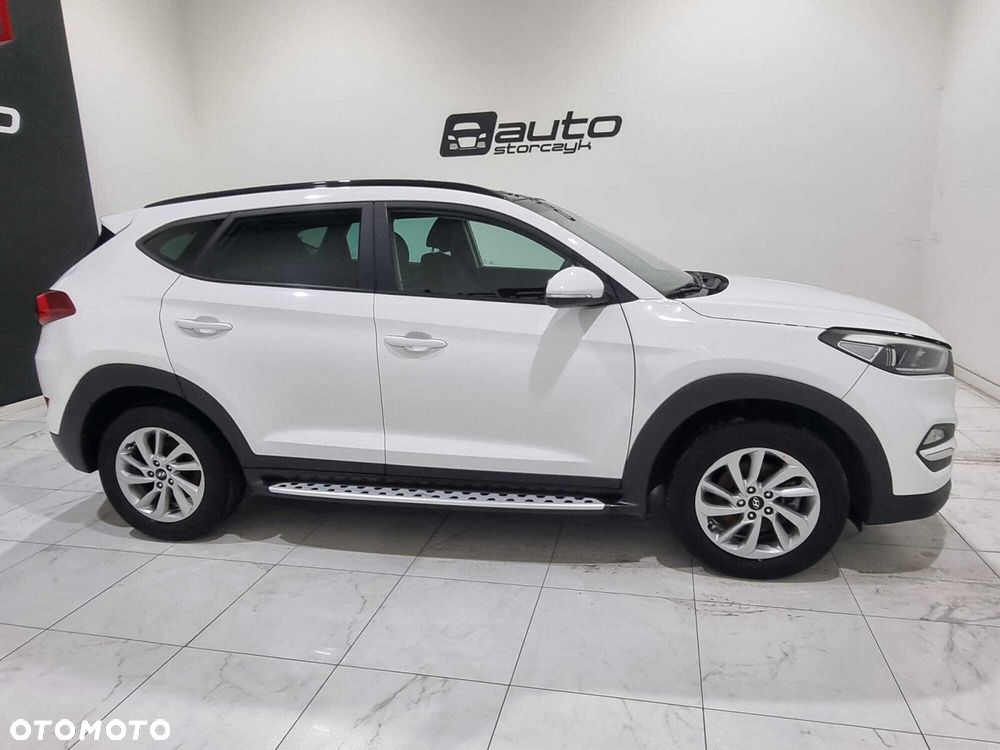 Hyundai Tucson - 2