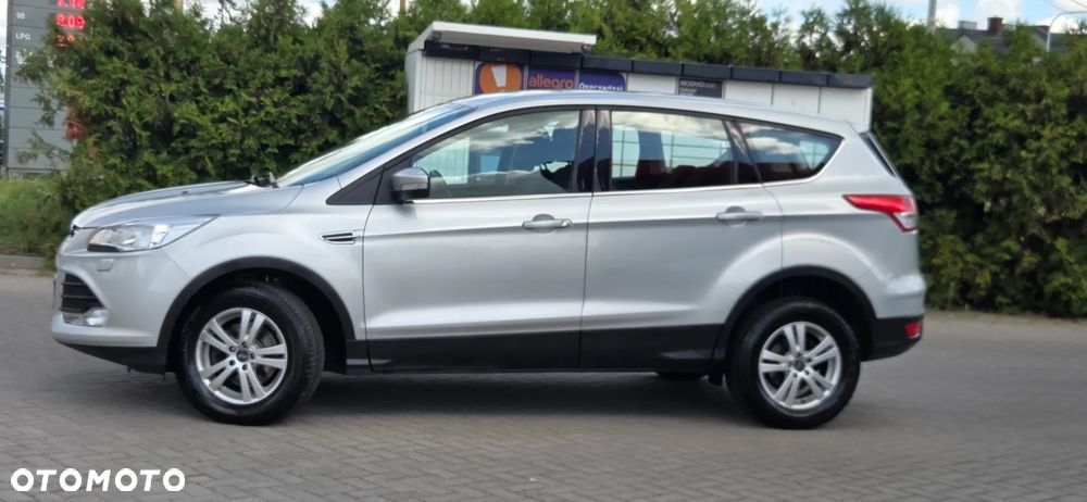 Ford Kuga 1.6 EcoBoost 2x4 Trend - 11