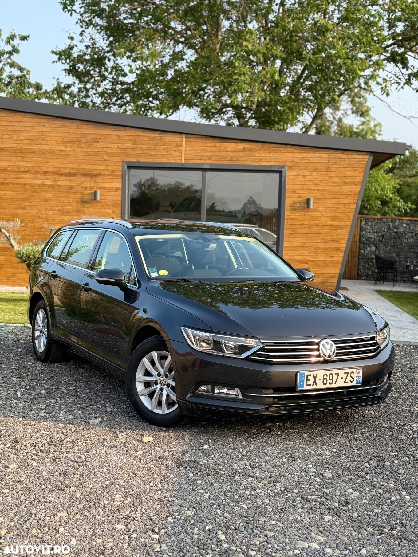 Volkswagen Passat Variant 2.0 TDI DSG Comfortline - 11