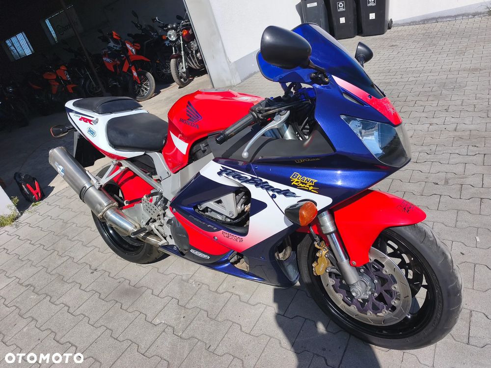 Honda CBR - 4