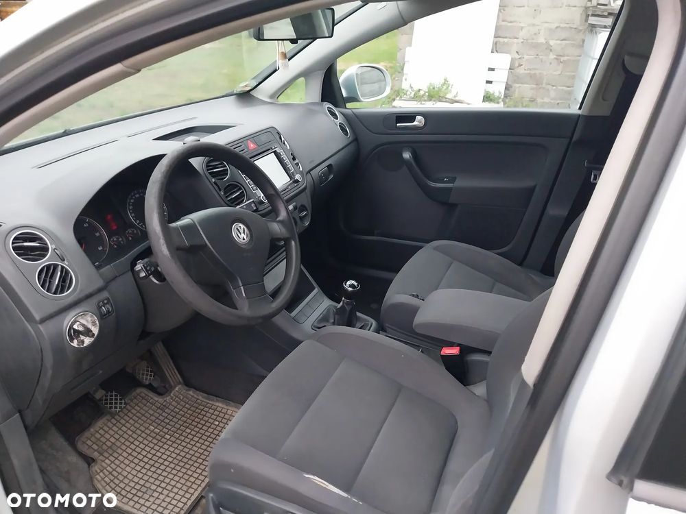 Volkswagen Golf Plus - 7