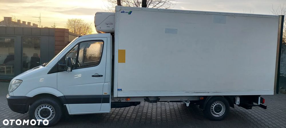 Mercedes-Benz SPRINTER - 8