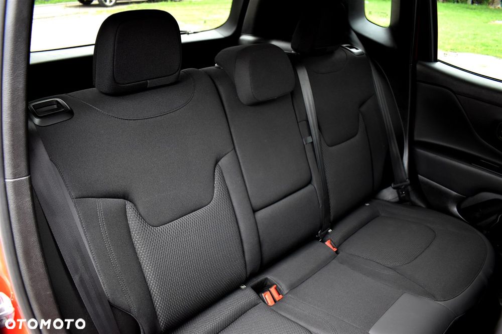 Jeep Renegade 1.3 T-GDI Night Eagle - 19
