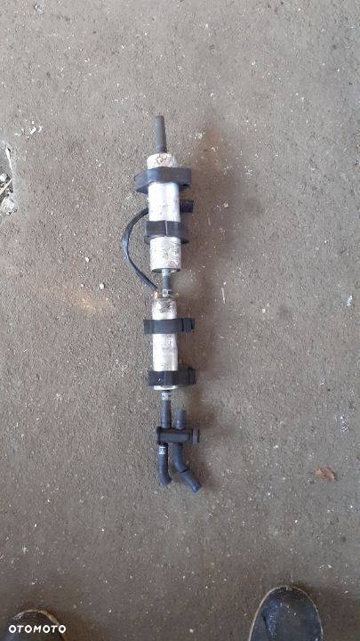 Pompa paliwa Audi 8K0 906 095