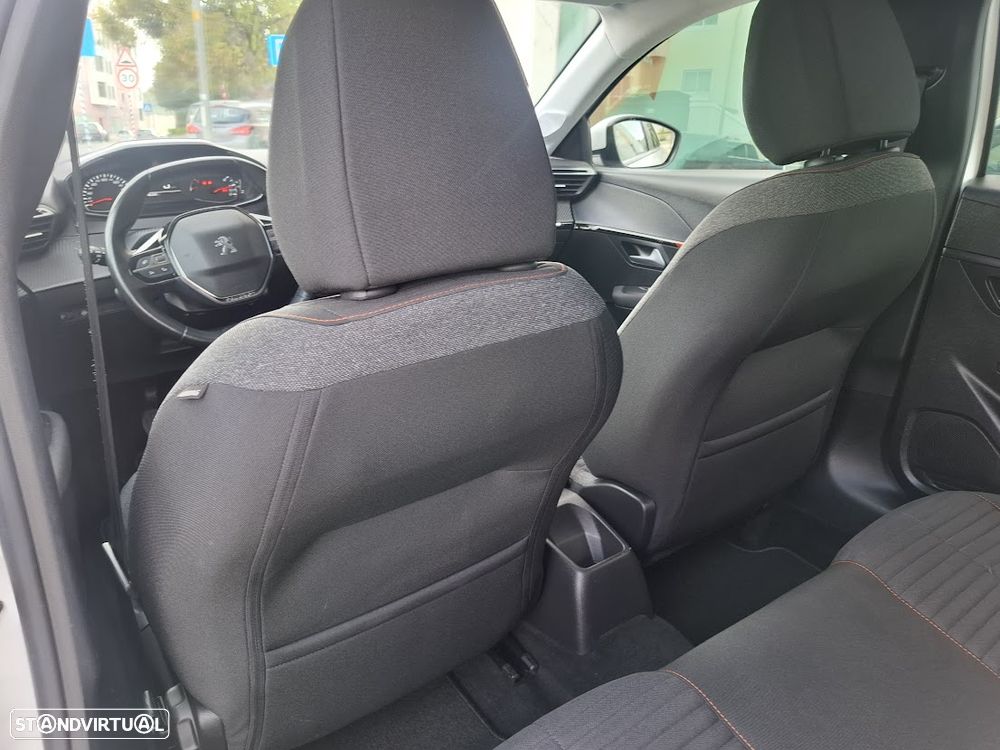 Peugeot 208 PureTech 75 Active - 33