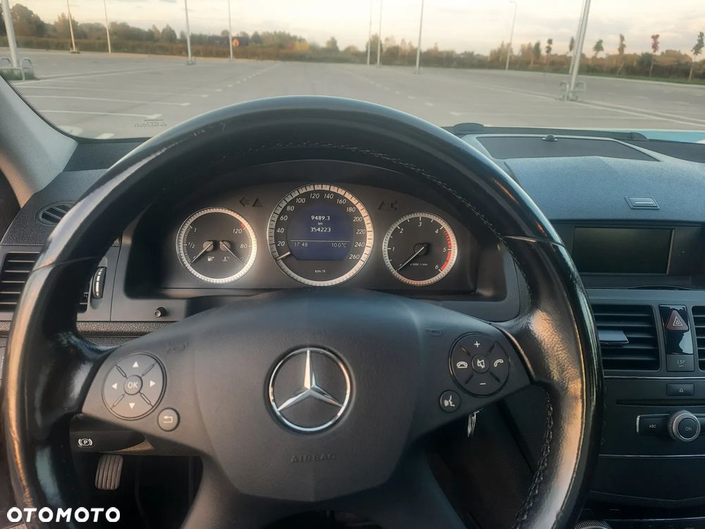 Mercedes-Benz Klasa C 220 CDI Avantgarde - 8