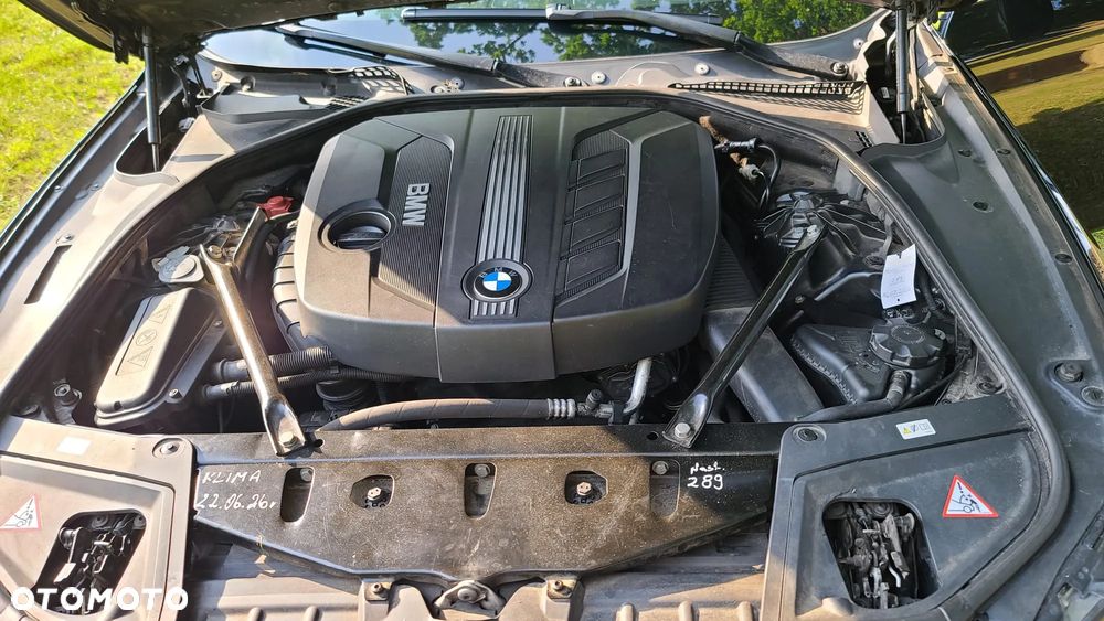 BMW Seria 5 520d - 13