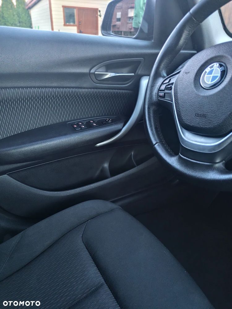 BMW Seria 1 116i Edition Metropolitan - 9