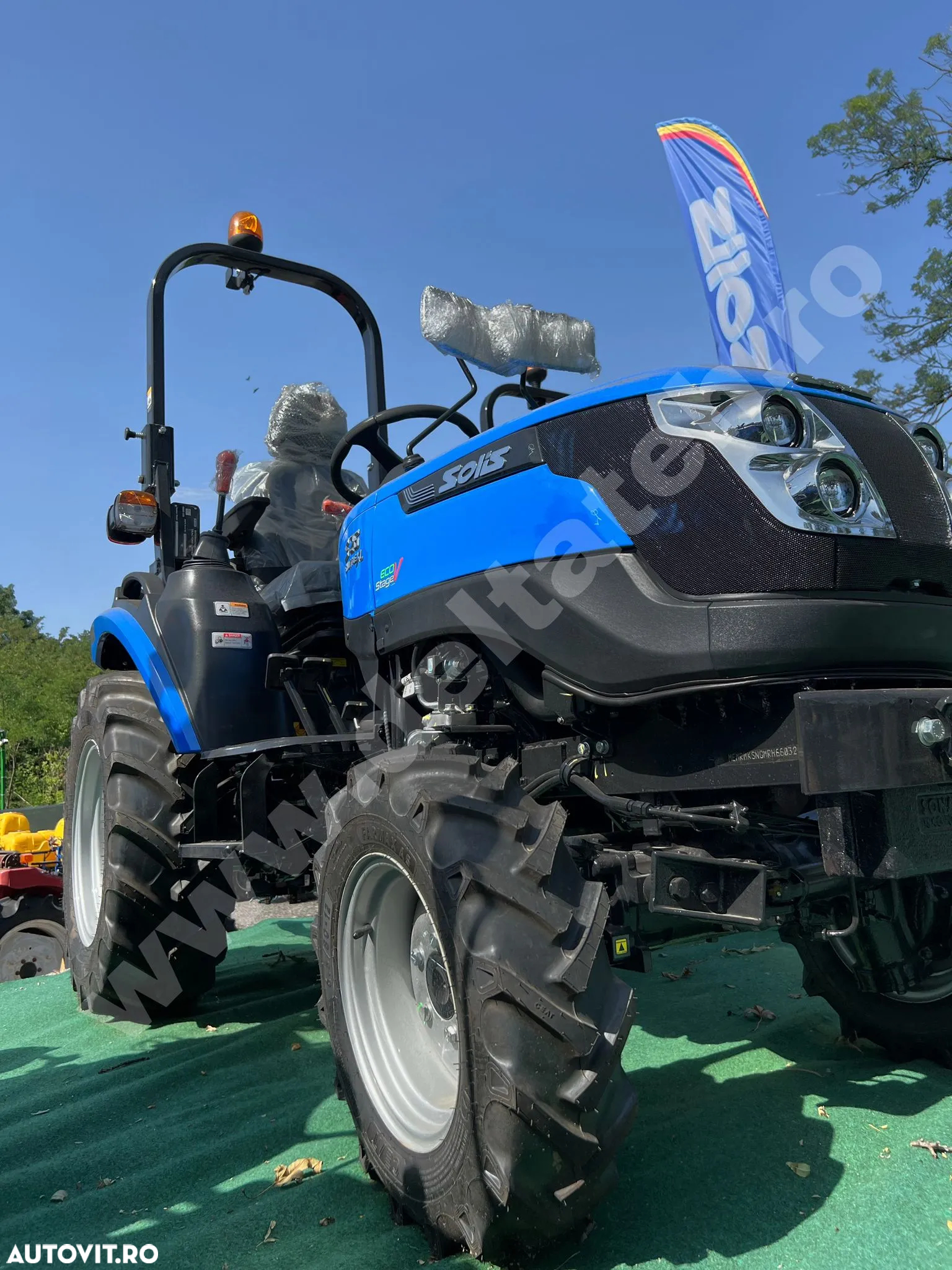 Solis Tractor NOU, Model S26XL - 4