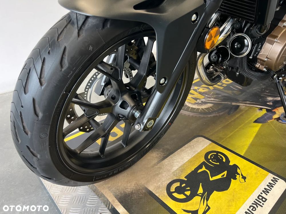 Honda CB - 15