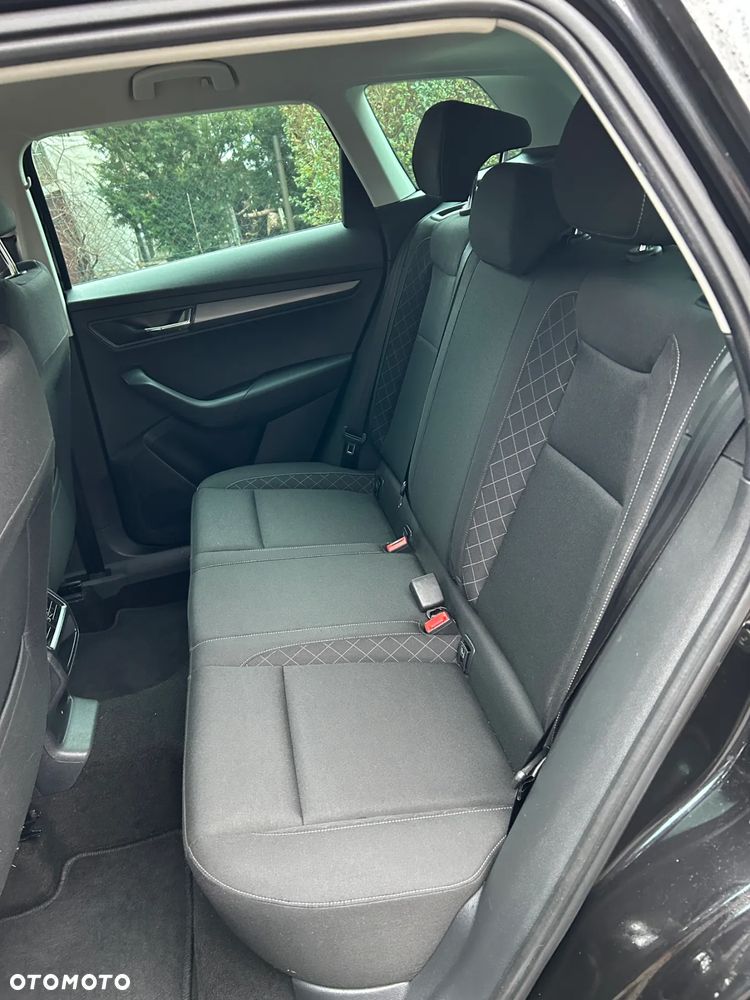 Skoda Karoq 1.6 TDI SCR DSG Style - 27