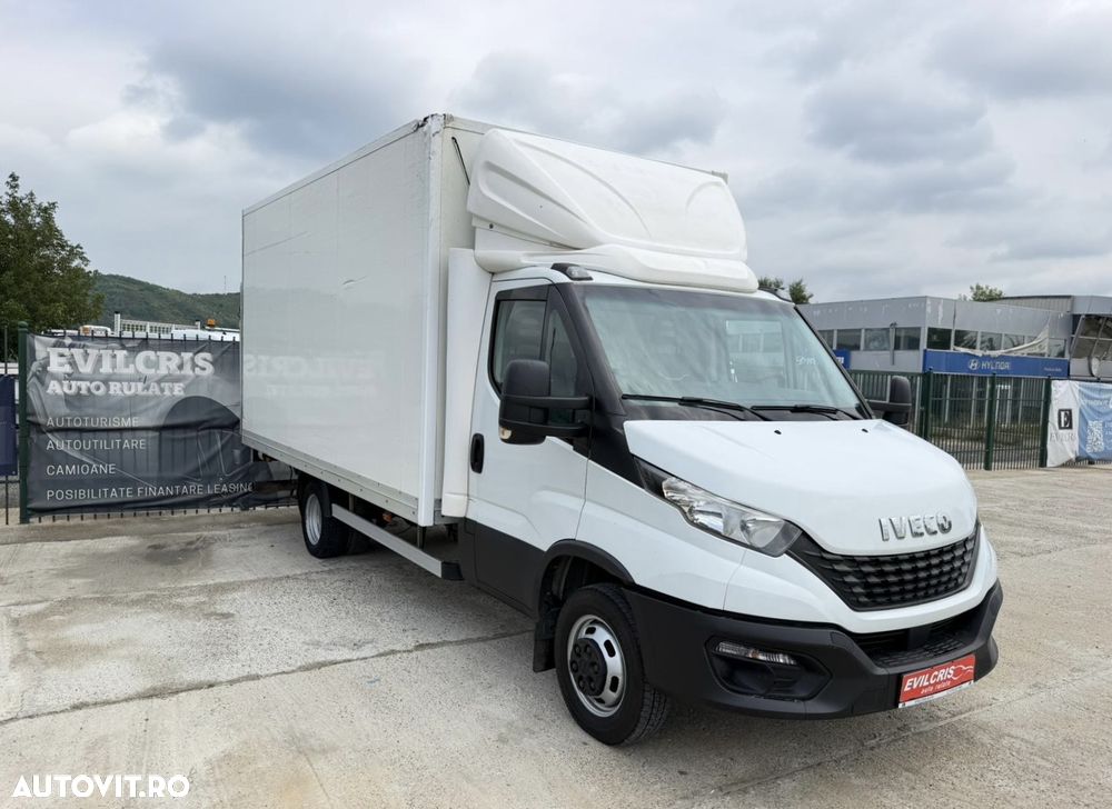 Iveco Daily 3.0 D BOX 8 EUROPALETI LIFT SPATE - 32